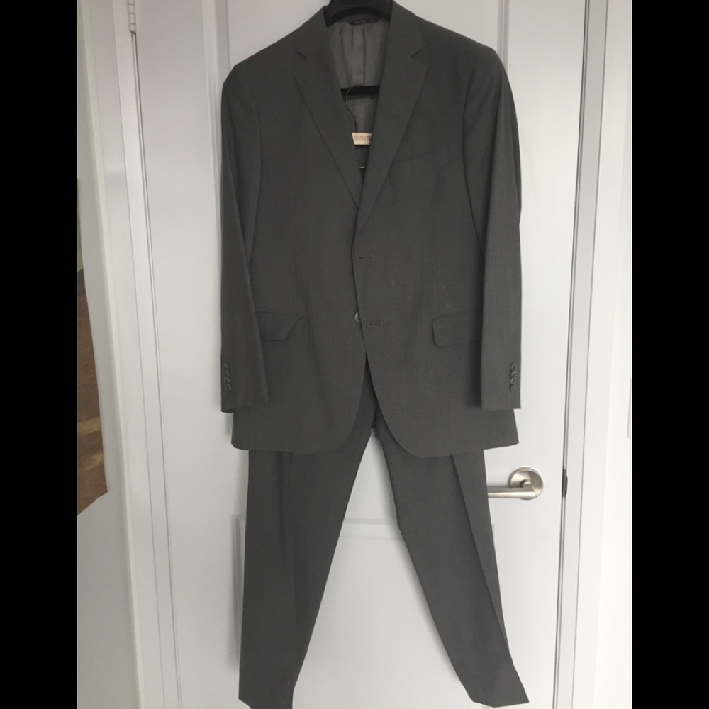Stonehouse Men’s wool suit.